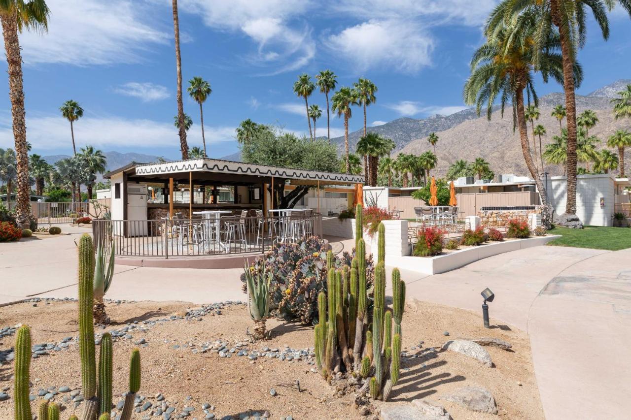 Mid-Century Palm Springs Bungalow With Patio! ภายนอก รูปภาพ